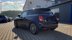 Mini Cooper E Neuwagen Aufbereitung