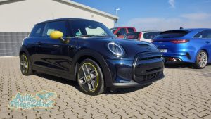 Mini Cooper E Neuwagen Aufbereitung
