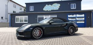 Porsche 911 Turbo Cabrio Bild nach Aufbereitung