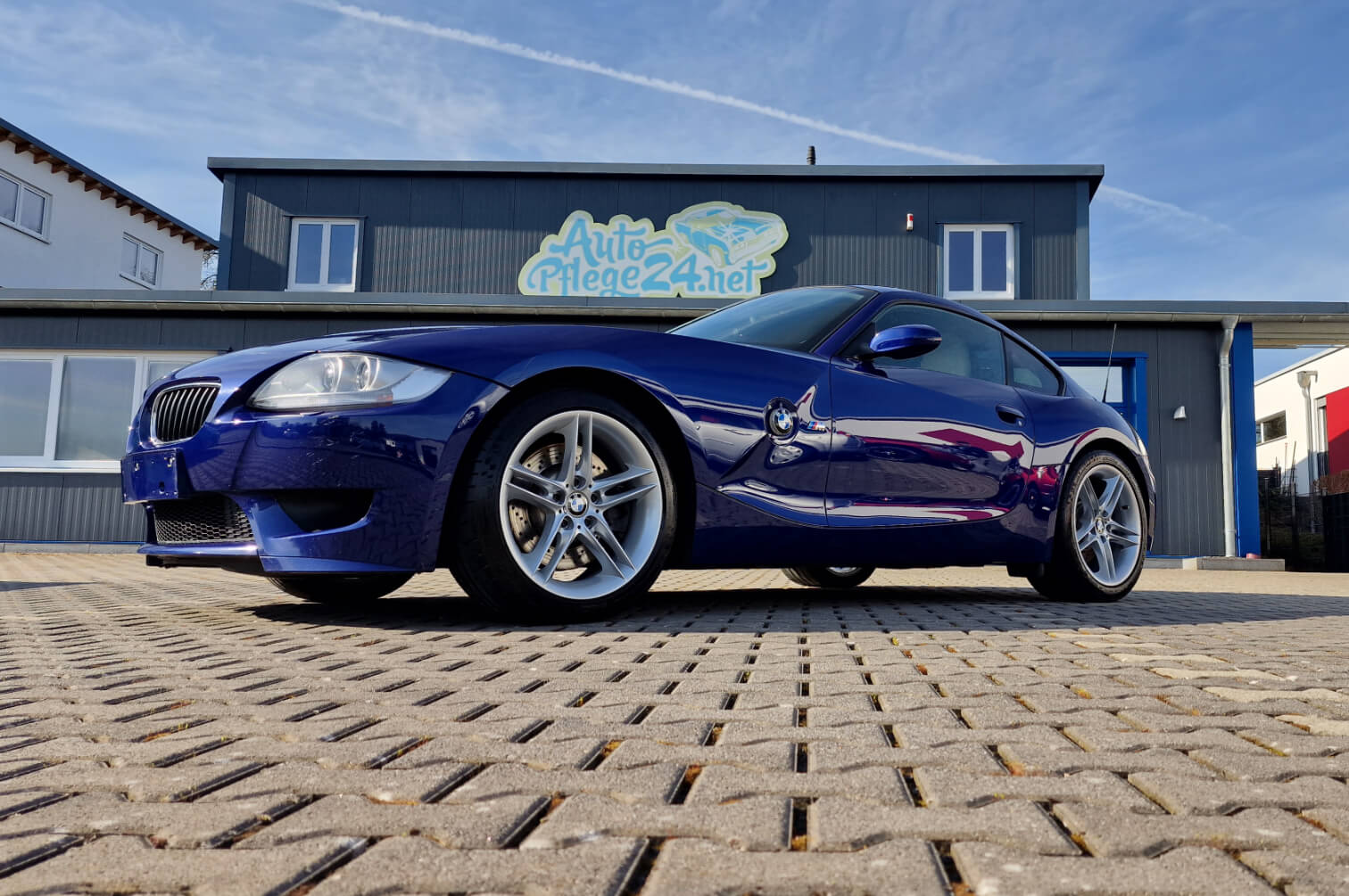 20250307_102252 BMW Z4 – Lackaufbereitung in Estorilblau Metallic
